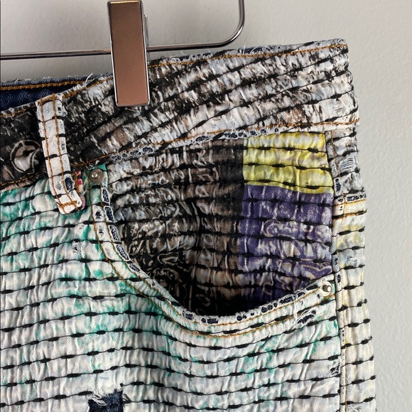 Embellish Distressed Jeans Size 36 - Picture 10 of 16